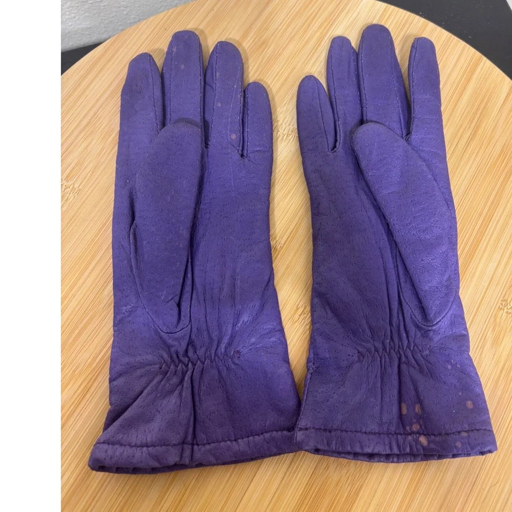 Fownes Gloves 6.5 Vintage Genuine Leather Purple Knit Lined Stitched Detail